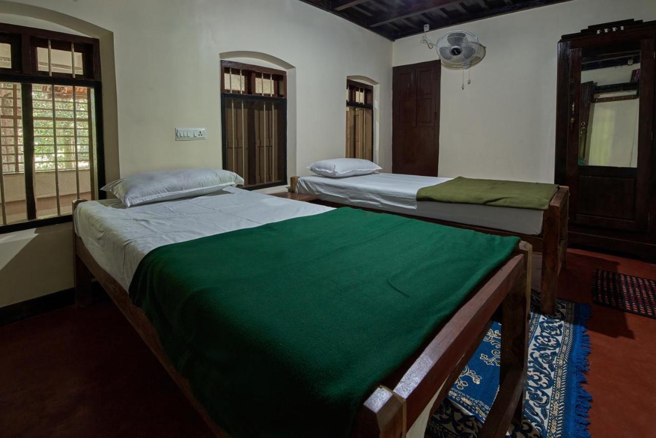 The Mana-Heritage Stay - Chengazhimattam Mana Kottajam Kültér fotó