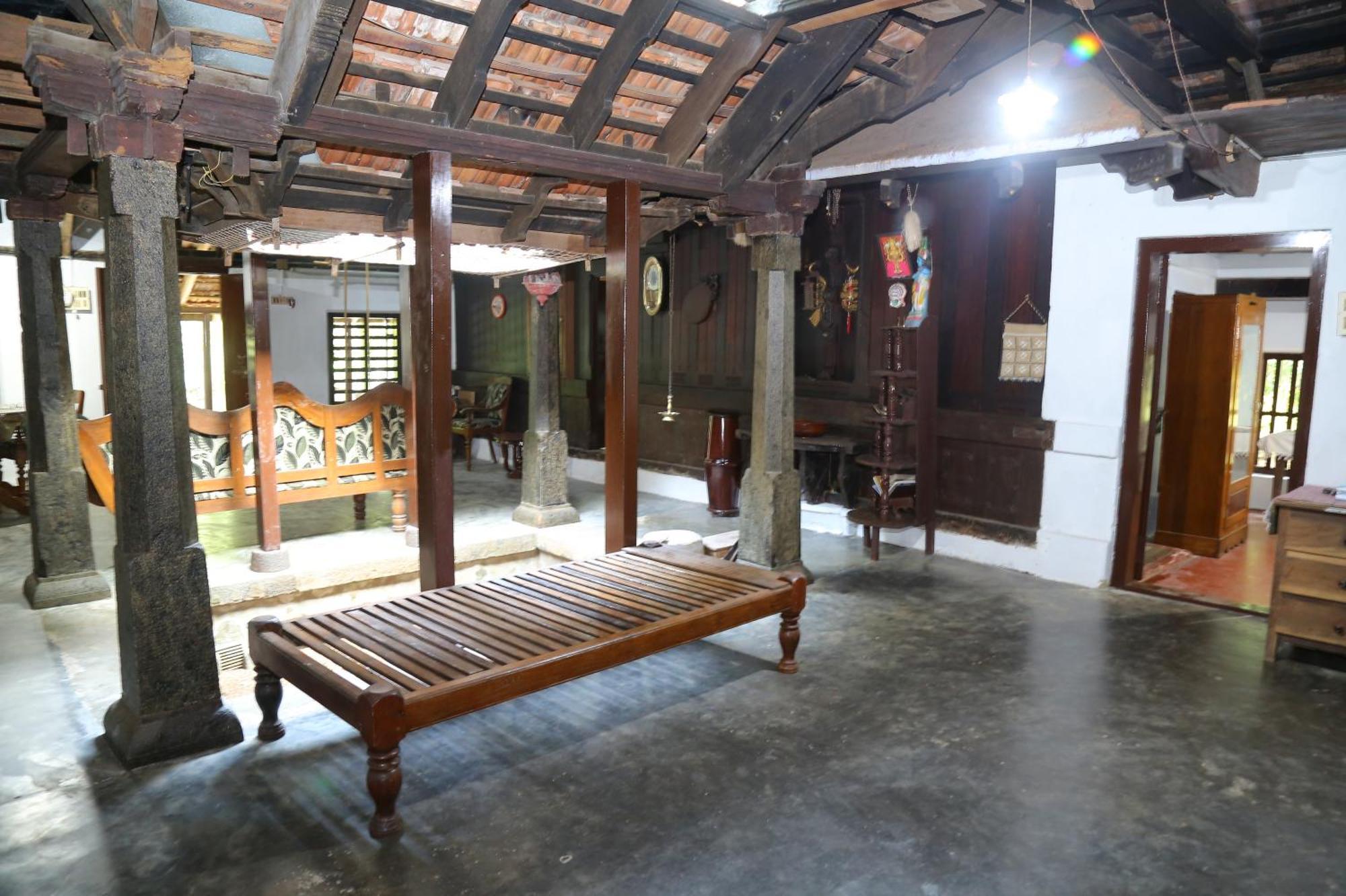 The Mana-Heritage Stay - Chengazhimattam Mana Kottajam Kültér fotó