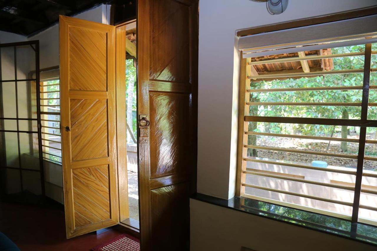 The Mana-Heritage Stay - Chengazhimattam Mana Kottajam Kültér fotó