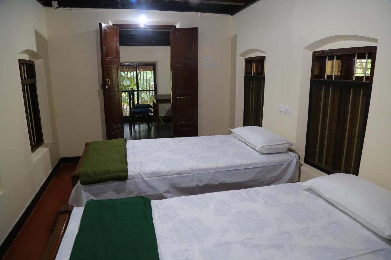 The Mana-Heritage Stay - Chengazhimattam Mana Kottajam Kültér fotó